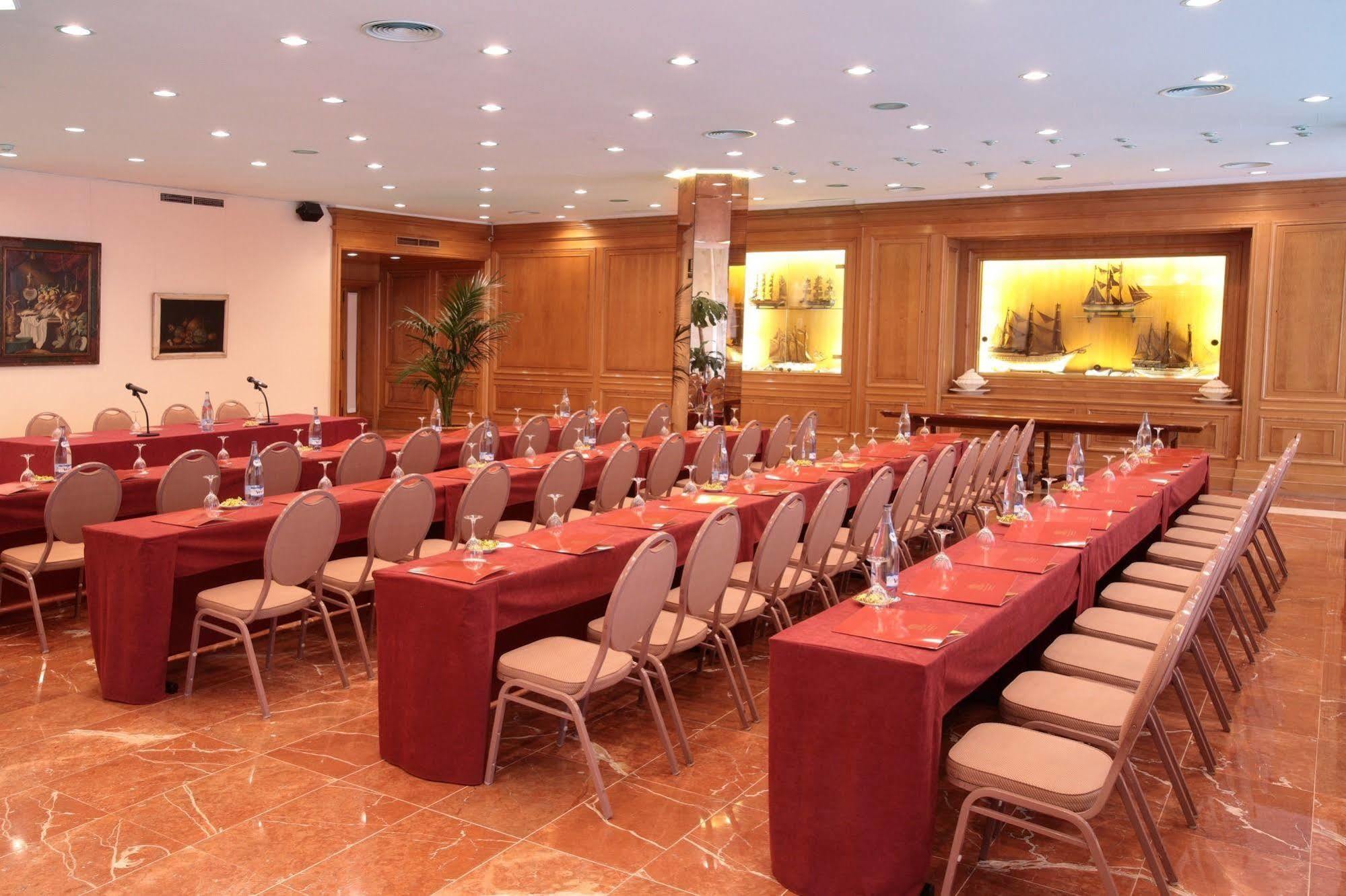 Regencia Colon Otel Barselona Dış mekan fotoğraf