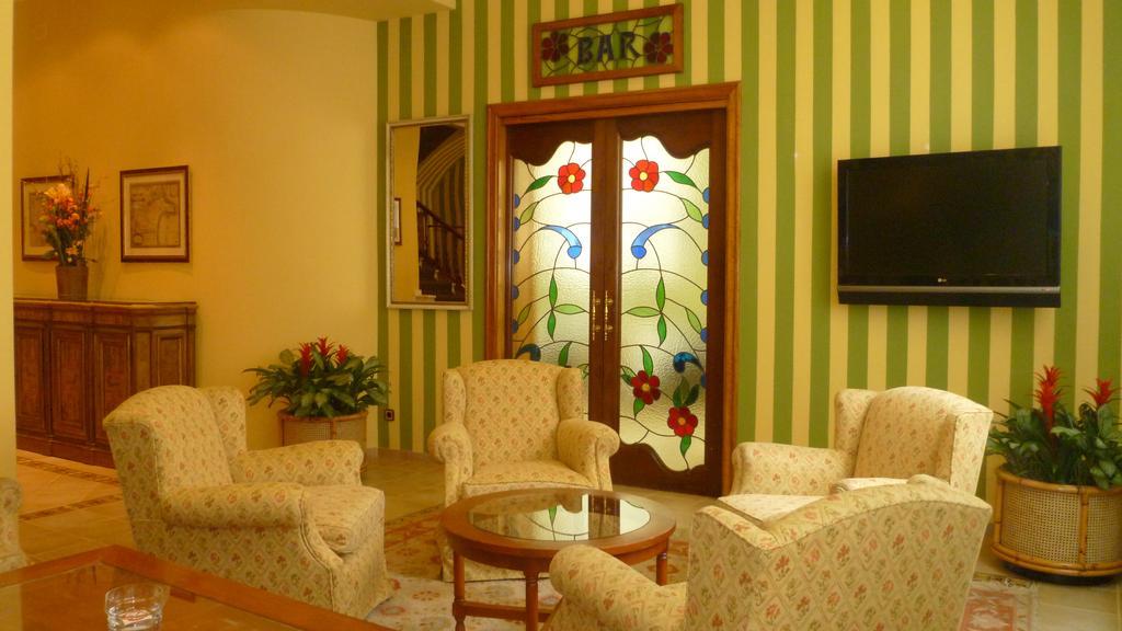 Regencia Colon Otel Barselona Dış mekan fotoğraf